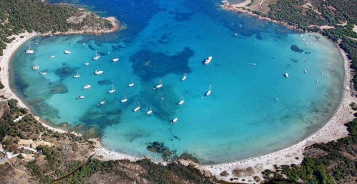 Plage de Rondinara, plage accessible PMR Corse du Sud